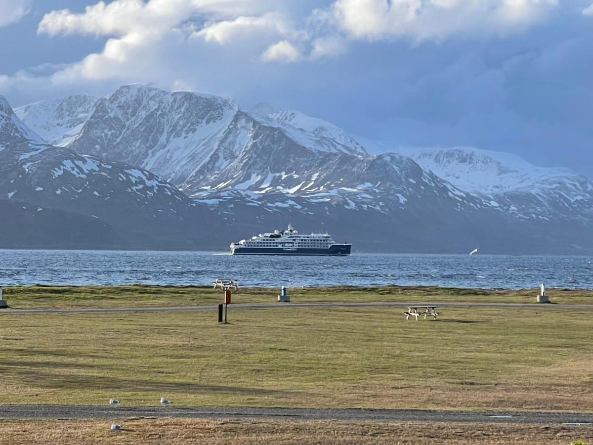 Skittenelv Lodge & Camping Tromsø Eksteriør bilde