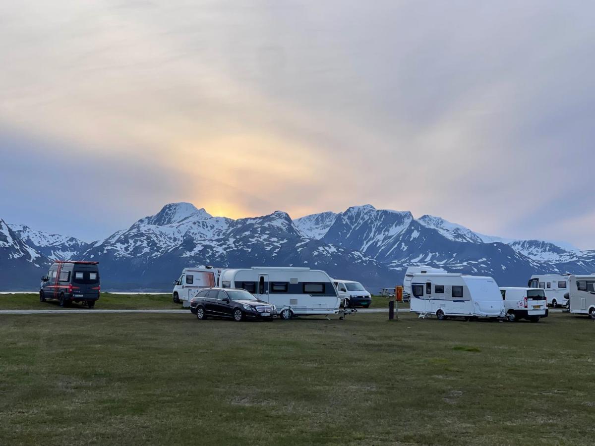 Skittenelv Lodge & Camping Tromsø Eksteriør bilde